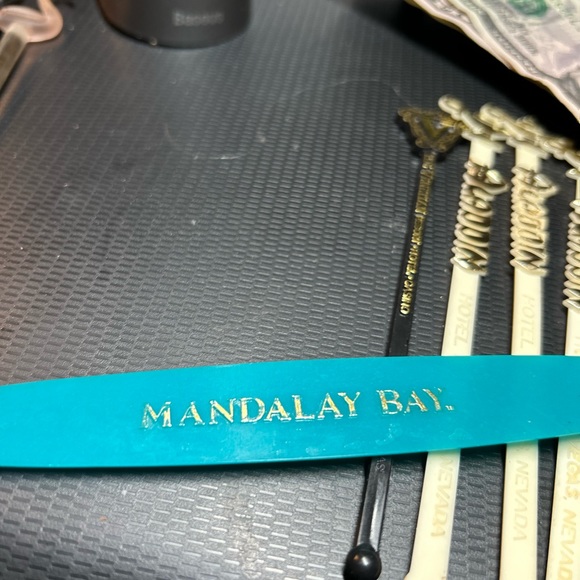 Las Vegas Swizzle Sticks - old Aladdin hotel - Mandalay Bay, Venetian Hotel - Picture 7 of 7